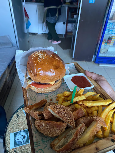 CHARLİE BURGER& FAST FOOD