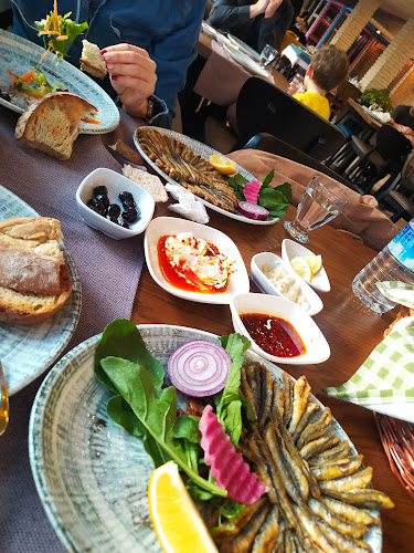 Nilüfer Burhan Balıkçılık - Gastronomi ve konaklama