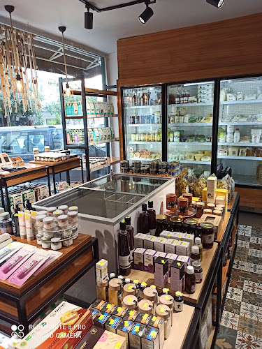 Fesleğence - Gastronomi ve konaklama