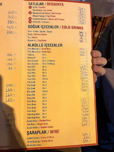 Opinii despre Çukur Meyhane în Beyoğlu - Gastronomi ve konaklama