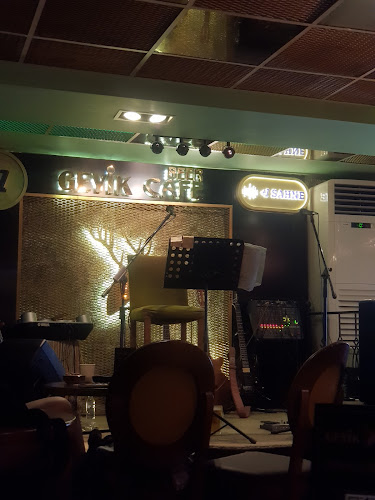 Opinii despre Geyik Beer Cafe în Bandırma - Gastronomi ve konaklama