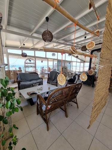 İyonya beach & restaurant - Gastronomi ve konaklama