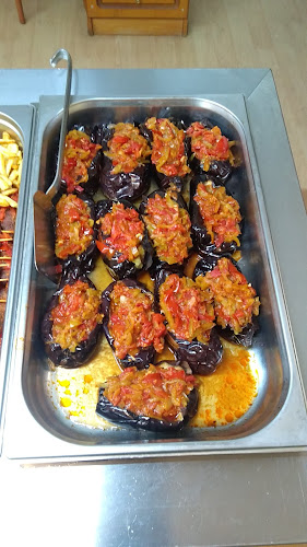 Opinii despre EFSANE EV YEMEKLERİ în Konyaaltı - Gastronomi ve konaklama