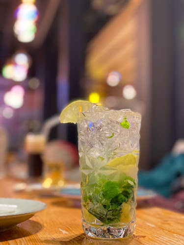 Opinii despre Palatium Cafe and Restaurant în Fatih - Gastronomi ve konaklama