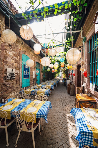 İyimiş Meyhane - Gastronomi ve konaklama