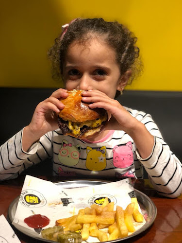 Kemalpaşa, Üniversite Cd. 39AE, 54050 Serdivan/Sakarya