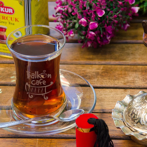 Comentarii opinii despre Balkon Cafe