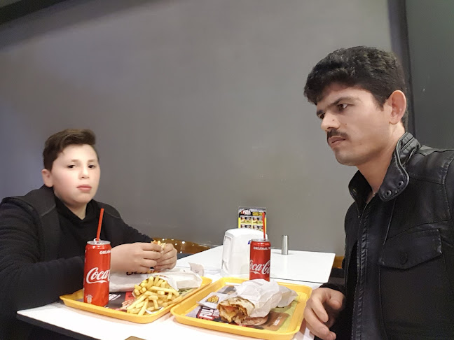 Onur Cafe - Gastronomi ve konaklama