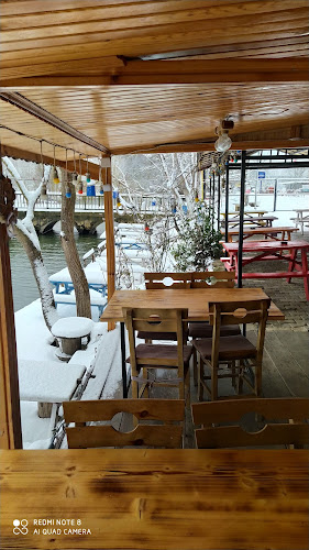 Mehmet Gencin Yeri Restoran, Kamp Alanı