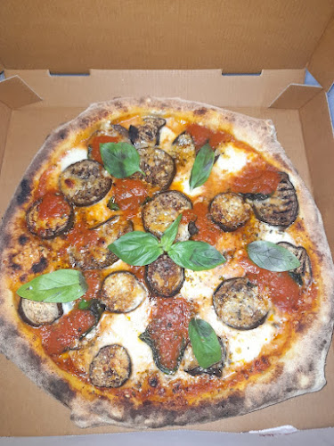 Opinii despre Luce Di Luna Pizzeria în Ümraniye - Gastronomi ve konaklama