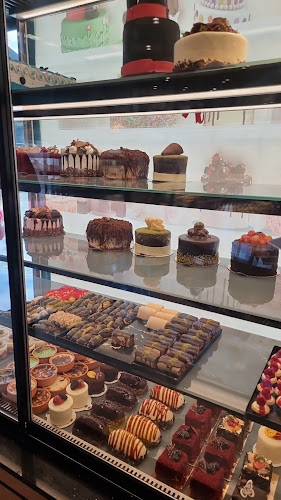 Saitoğulluarı pasta börek - İstanbul