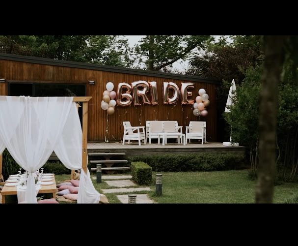 İshaklı, Bozhane Yolu No:11 D:1, 34820 Beykoz/İstanbul