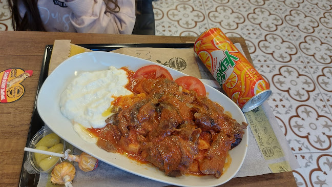 Opinii despre Maydonoz Döner Rize în Rize Merkez - Gastronomi ve konaklama