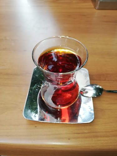 Comentarii opinii despre Edem Pastanesi & Kafe