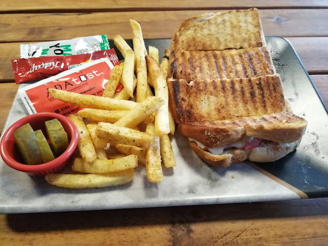 Opinii despre A în Nevşehir Merkez - Gastronomi ve konaklama