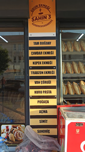 Opinii despre Şahin Ekmek Fırını în İstanbul - Gastronomi ve konaklama