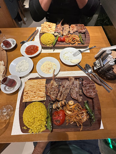 Kemalpaşa, Mehtap Sk. No:1, 54050 Serdivan/Sakarya