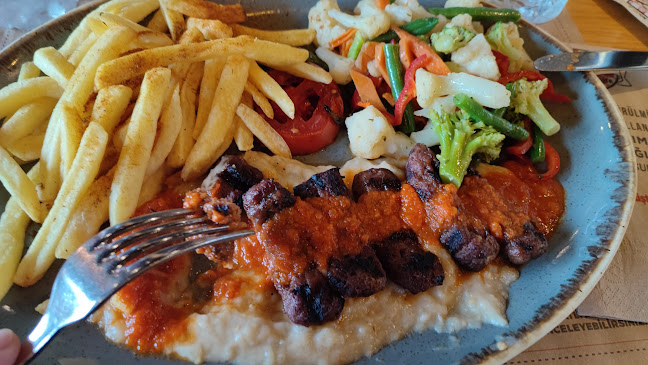 Büyükşehir, Cumhuriyet Cd. No:3/A, 34520 Beylikdüzü/İstanbul