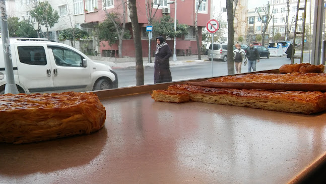 EKMEK 12 BÖREK SALONU - Gastronomi ve konaklama