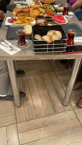 Opinii despre Gizli Bahçe în Isparta - Gastronomi ve konaklama