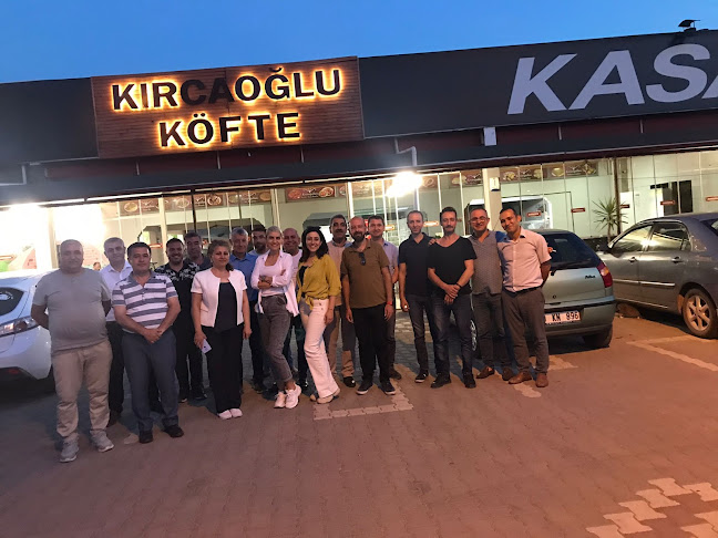 Kırcaoğulları Akhisar Kasap Köfte