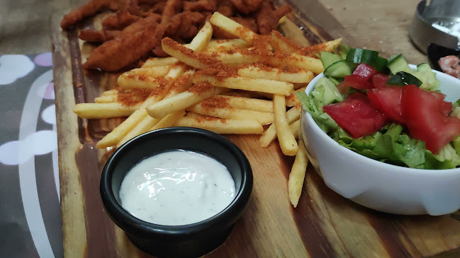 Opinii despre Nedjima Cafe & Bistro în Çankaya - Gastronomi ve konaklama