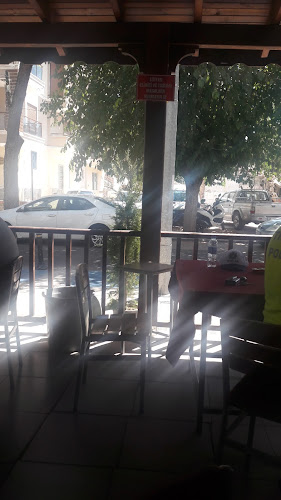 Comentarii opinii despre Çamlı kıraathanesi