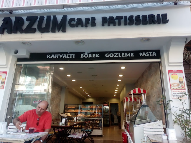 Comentarii opinii despre Arzum Unlu Mamulleri