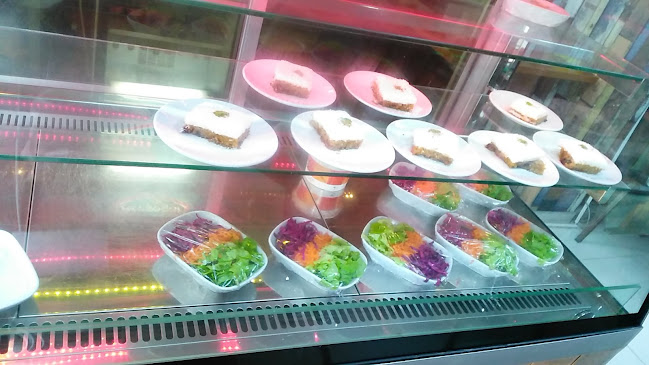 Bol kepçe restoran ev yemekleri