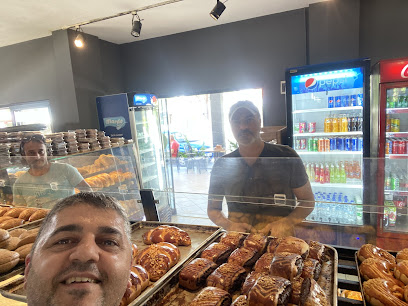 Royal Fırın Pasta Cafe Gündoğan