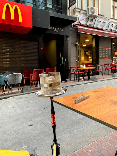 AL DIWAN CAFE & RESTAURANT