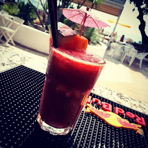 Opinii despre Martin lounge în Burhaniye - Gastronomi ve konaklama