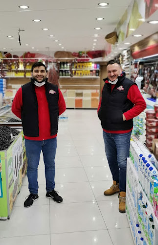 Opinii despre Lezzet-i İkram în Ümraniye - Gastronomi ve konaklama