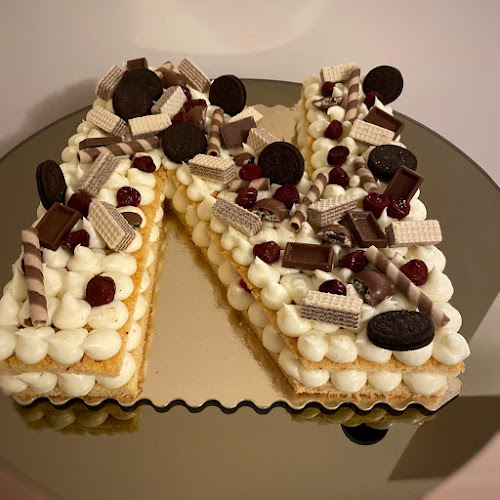 Opinii despre Reis Ekmek Unlu Mamüller în Sakarya - Gastronomi ve konaklama