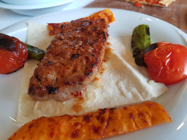 Zerafet Ocakbaşı - Gastronomi ve konaklama