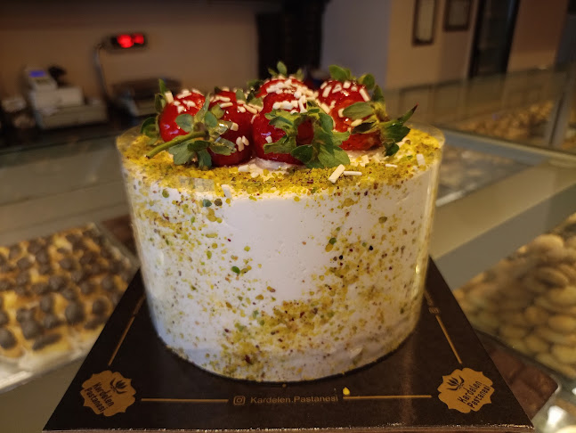 Opinii despre Kardelen Pastanesi în Uşak Merkez - Gastronomi ve konaklama