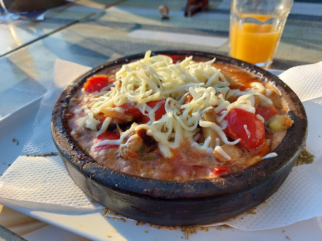 Opinii despre CASTLE CAFE & RESTORANT în Muratpaşa - Gastronomi ve konaklama