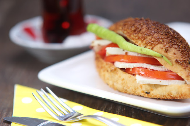 Üniversite 2 Unlu Mamulleri - Bornova