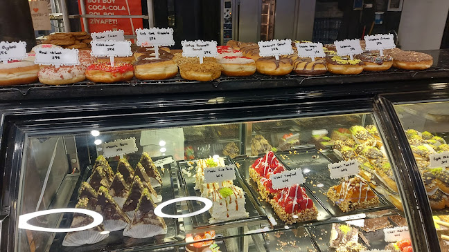 Üniversite 2 Unlu Mamulleri - Gastronomi ve konaklama