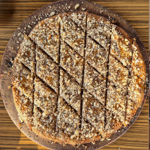 Kale Davaz & Ziyafet Pide salonu - Kale