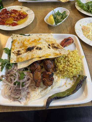 Opinii despre SAYAN ANTEBİM în Ümraniye - Gastronomi ve konaklama