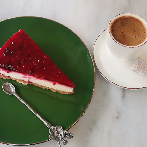 Emy's Cake and Coffee - Marmaris