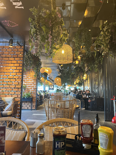 Opinii despre Bob's kitchen în Ümraniye - Gastronomi ve konaklama