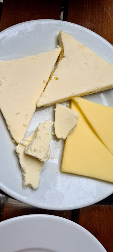 Opinii despre Çakmak Kahvaltı Salonu în Beşiktaş - Gastronomi ve konaklama