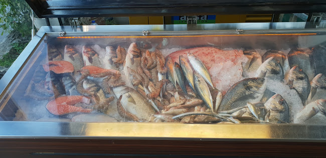 İhtiyar Balıkçı Restaurant - Gastronomi ve konaklama