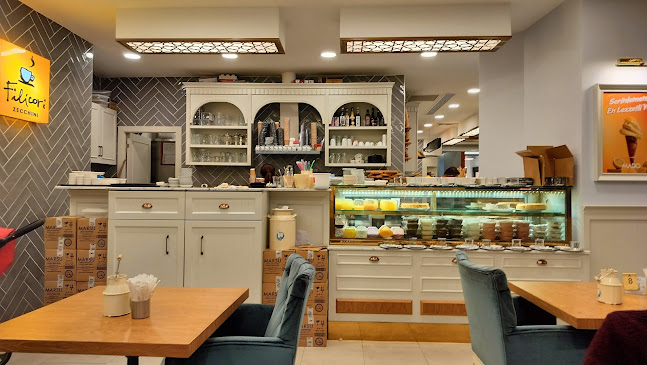 Mado - Gastronomi ve konaklama