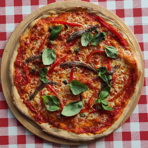 Opinii despre Alibo's Pizzeria în Avcılar - Gastronomi ve konaklama