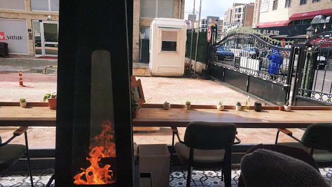 Ertuğrul Mah. Ahmet Taner Kışlalı Bulvarı 332. Sokak Göktaş Sit. No:1E/D, 16230 Ni̇lüfer/Bursa