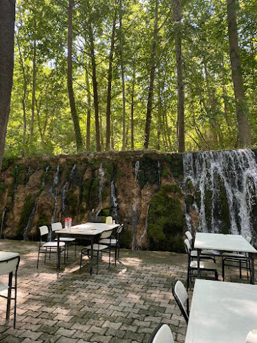 Zeyve Yörem Aile Et ve Balık Restaurant