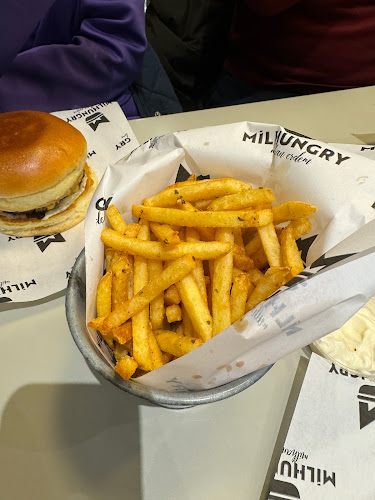 Suadiye, Kazım Özalp Sk. No:22/D, 34734 Kadıköy/İstanbul